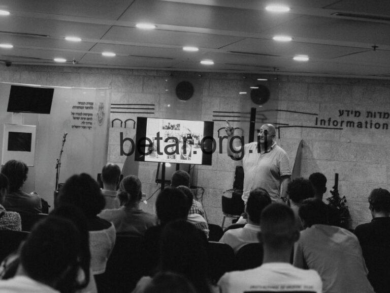 Zeev-project-festivals-2-768x576